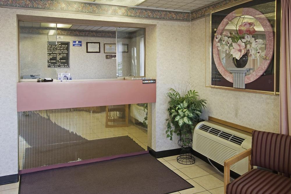 Executive Inn Форт Уэйн Экстерьер фото